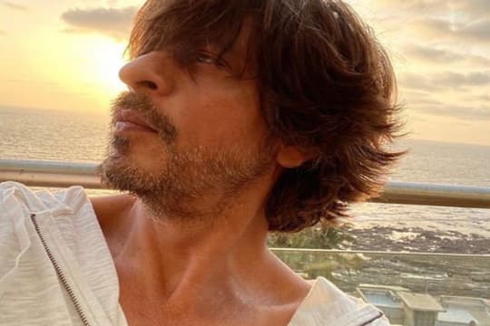Shah Rukh Khan Beri Tips Inspiratif Selama Masa Kuncian
