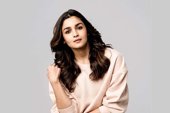 Alia Bhatt Akui Sudah Ngefans Ranbir Kapoor Sejak 11 Tahun