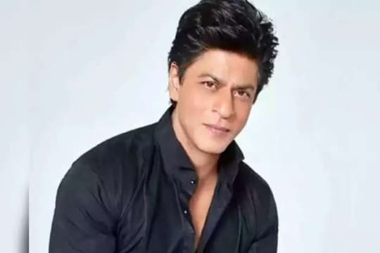 Shah Rukh Khan Didekati Sutradara Film Stree, Untuk Proyek Baru?