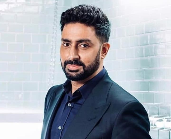 Idolakan SRK, Abhishek Bachchan Inginkan Hal Ini dari Sang Aktor