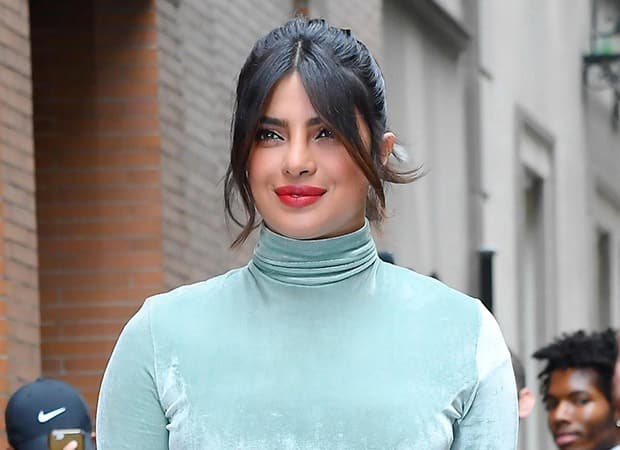 Priyanka Chopra Bicarakan Mengenai Orang Yang Iri Pada Karirnya
