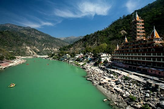 10 Tempat Yang Harus Dikunjungi Di Rishikesh