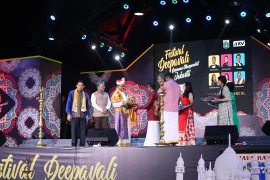 Gelar Deepavali Pertama di Jakarta, Gubernur Anies Baswedan Akan Bangun Little India