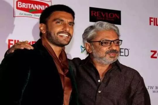 Sanjay Leela Bhansali Masih Menunggu Jadwal Ranveer Singh Untuk Proyek Baiju Bawra