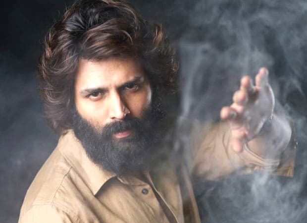 Kartik Aaryan Perankan Double Karakter Di Nagzilla