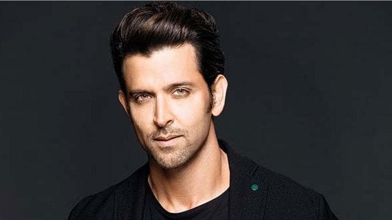 Sutradara War Sebut Hrithik Roshan Dapat Lakukan Segalanya di Bollywood